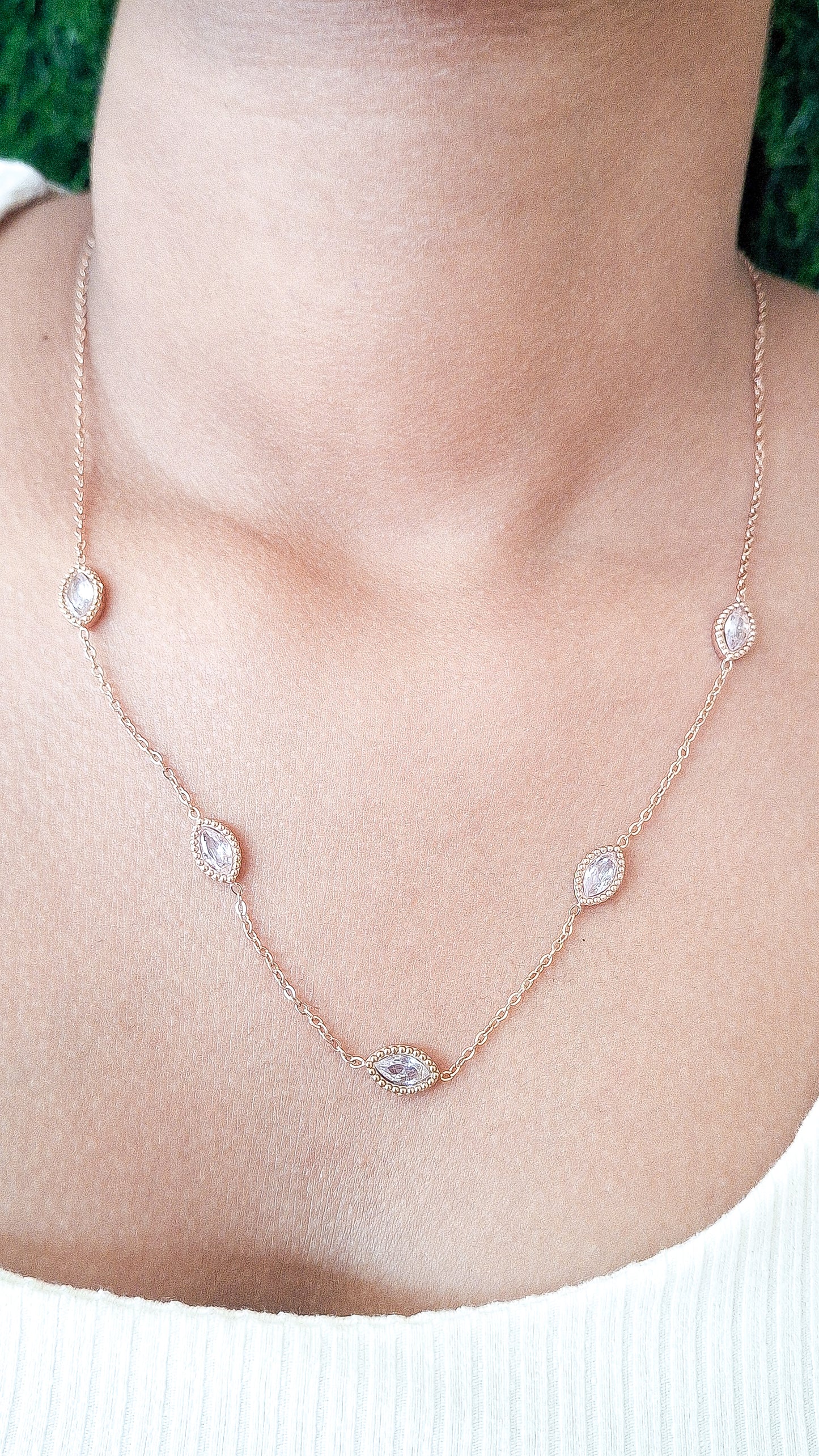 ROSE DUST CHAIN