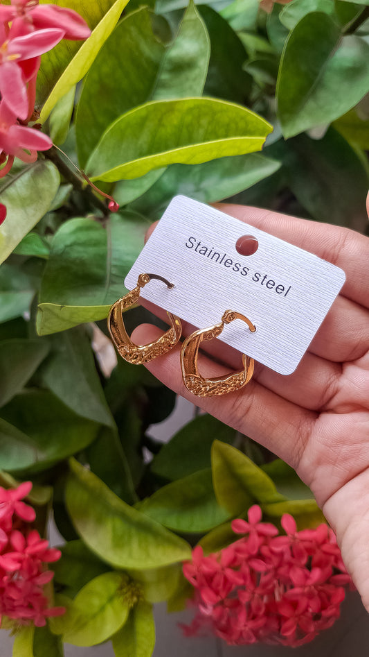 BLIND DATE HOOPS.